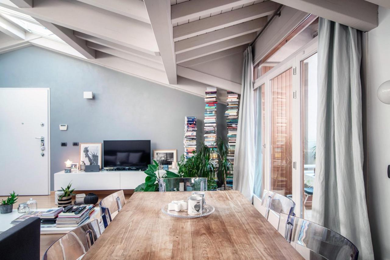 Joivy Isotta'S House With 2 Cosy Balconies Apartment Como Luaran gambar