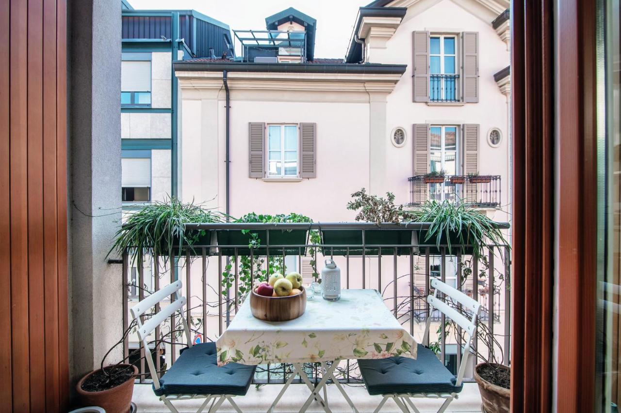 Joivy Isotta'S House With 2 Cosy Balconies Apartment Como Luaran gambar