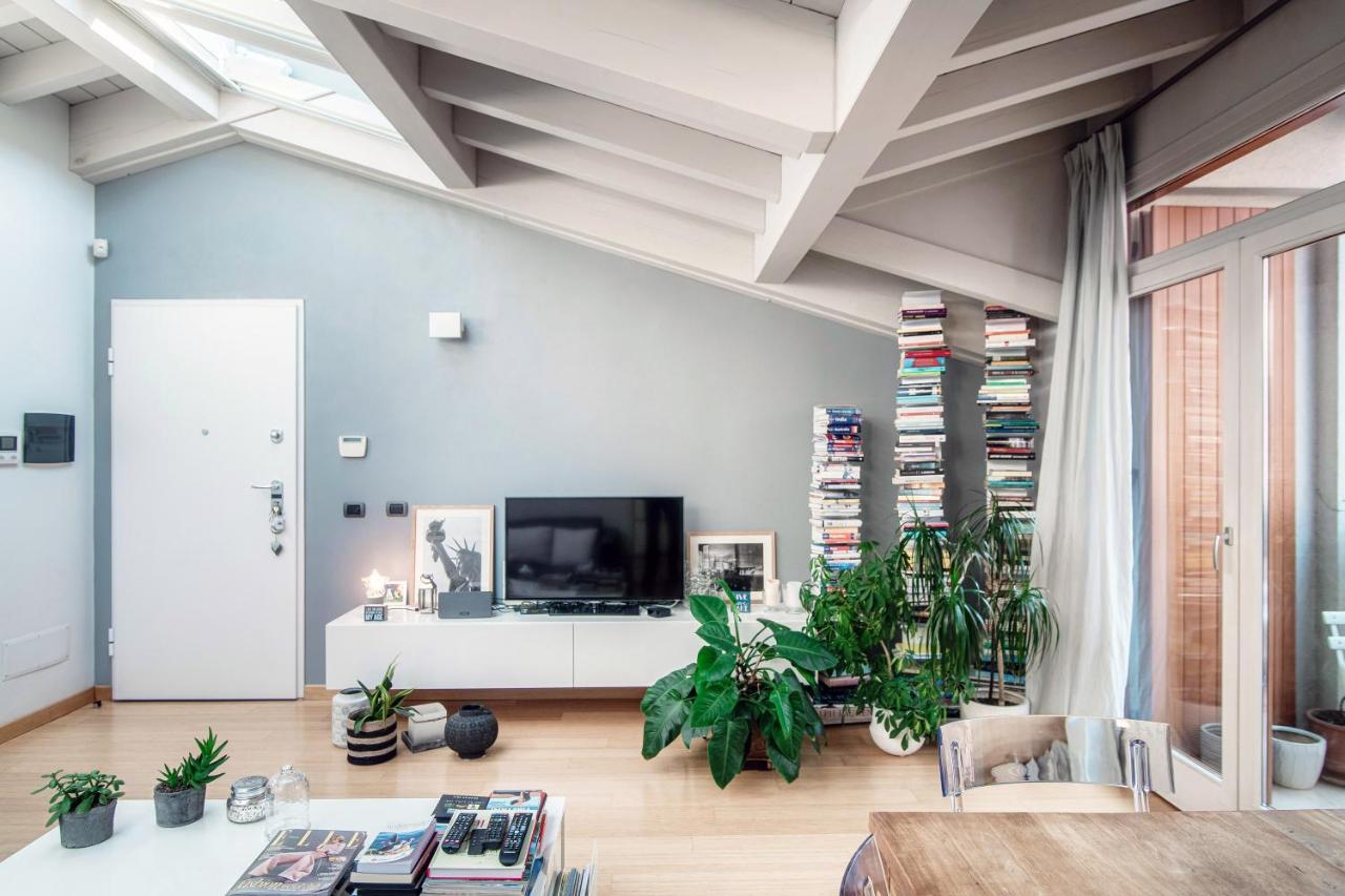 Joivy Isotta'S House With 2 Cosy Balconies Apartment Como Luaran gambar