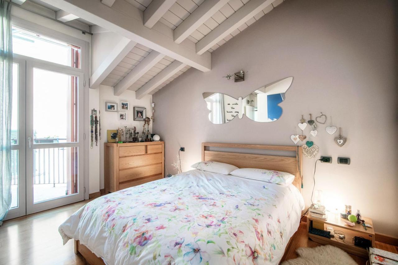 Joivy Isotta'S House With 2 Cosy Balconies Apartment Como Luaran gambar