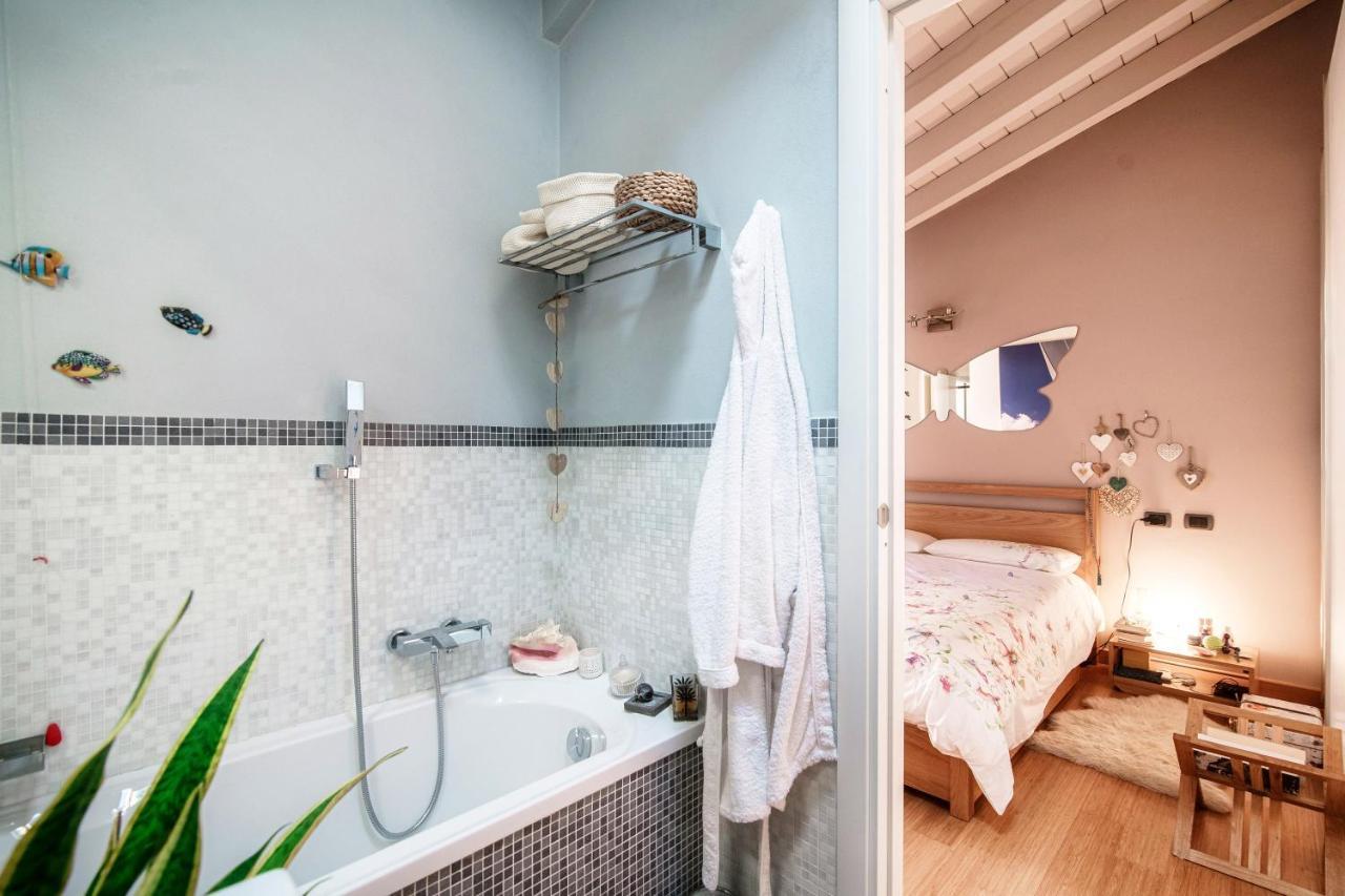Joivy Isotta'S House With 2 Cosy Balconies Apartment Como Luaran gambar