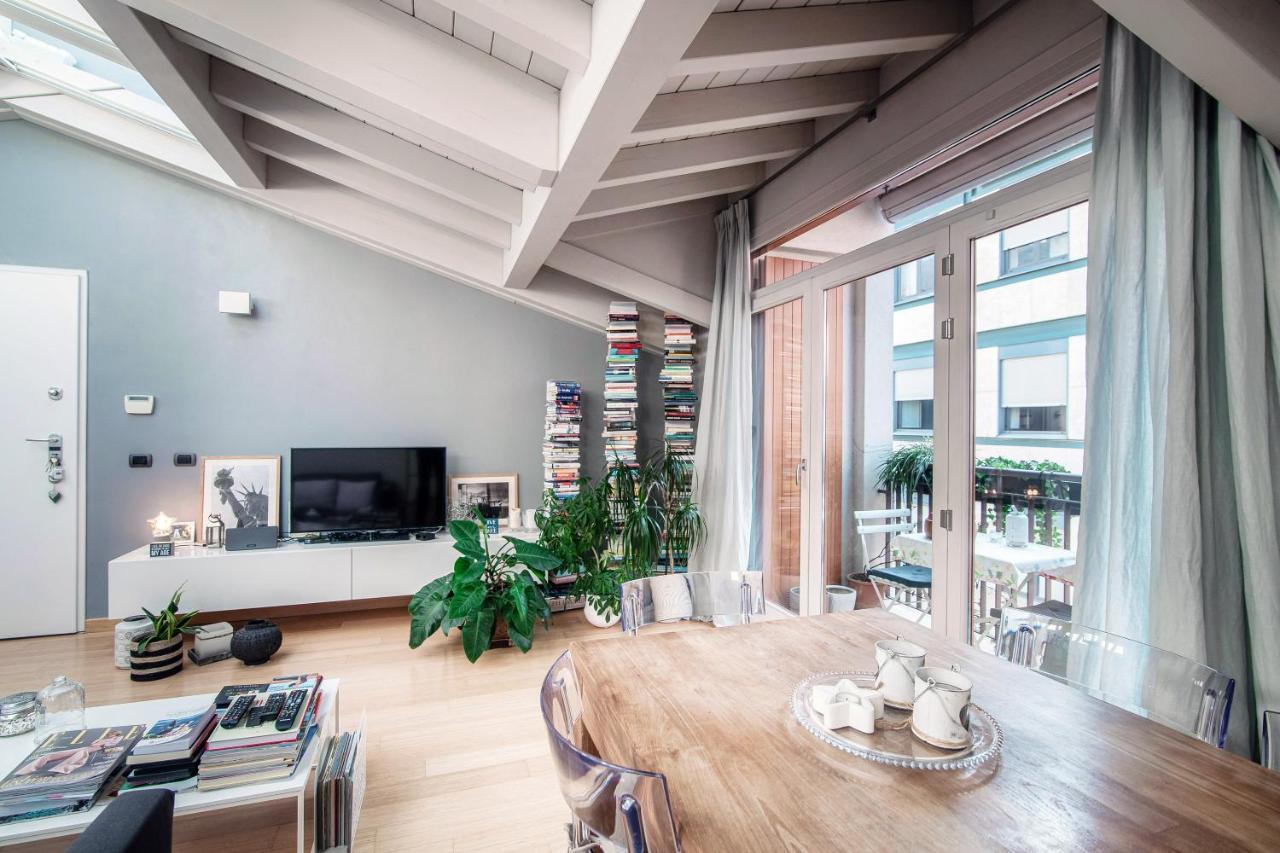 Joivy Isotta'S House With 2 Cosy Balconies Apartment Como Luaran gambar